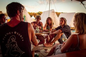 Bonnes vibrations au camp de surf Le Pin Sec Bonnes vibrations au camp de surf Le Pin Sec