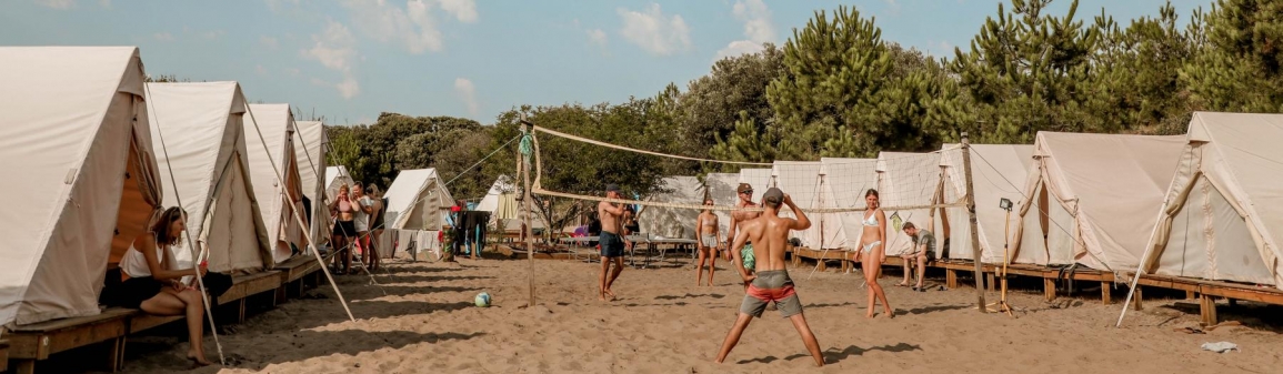 Glamping in our Surf Camp 30+ Glamping in our Surf Camp 30+