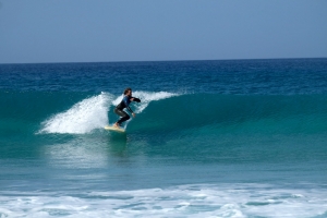 Learn surfing for advanced Learn how to surf for advanced learners in Le Pin Sec