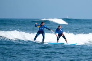 Learn to surf Learn to surf in France