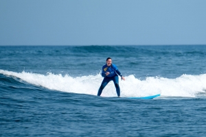 Wave courses for teens in Spain