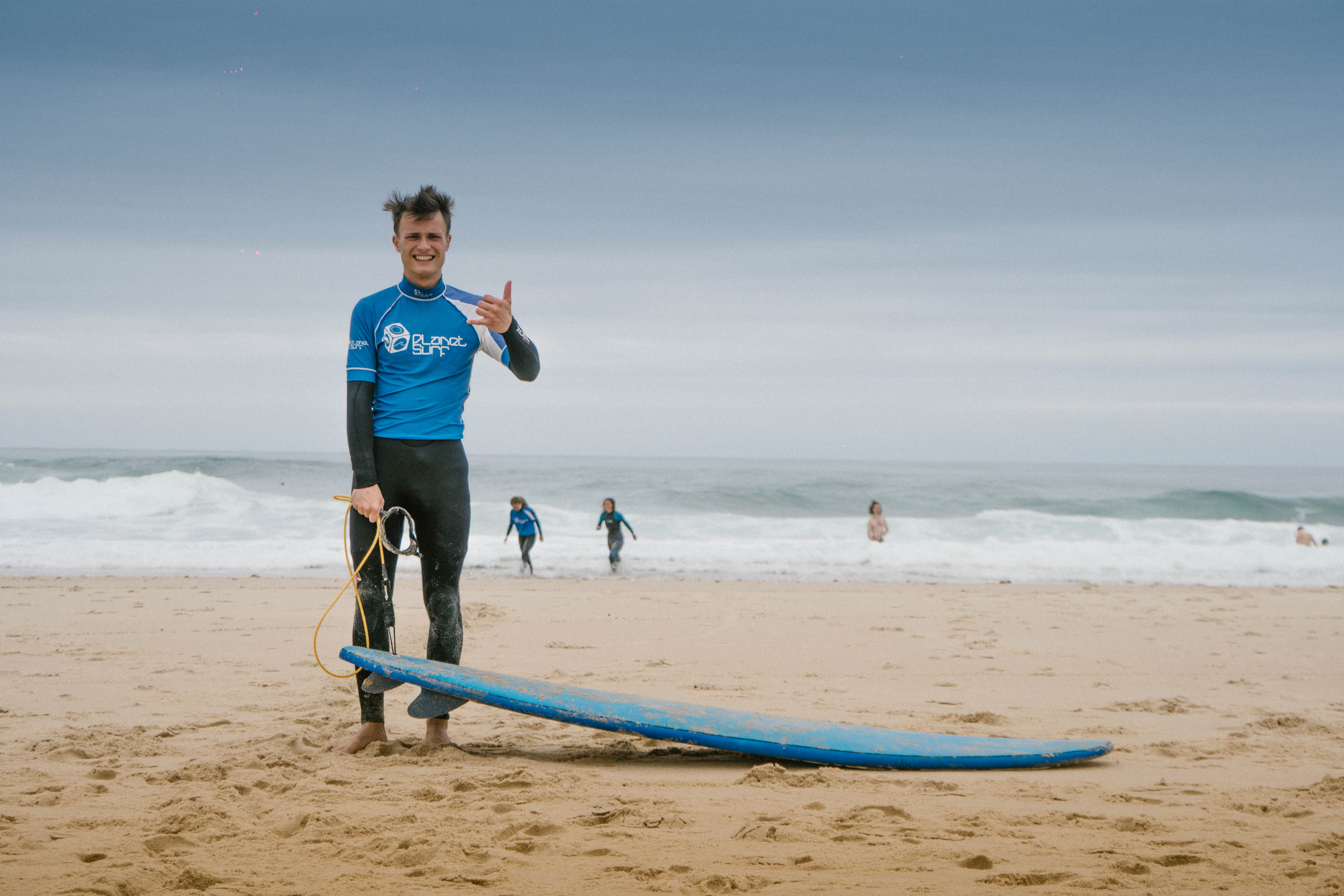 Campamento de Surf Moliets Surf de día y fiesta de noche