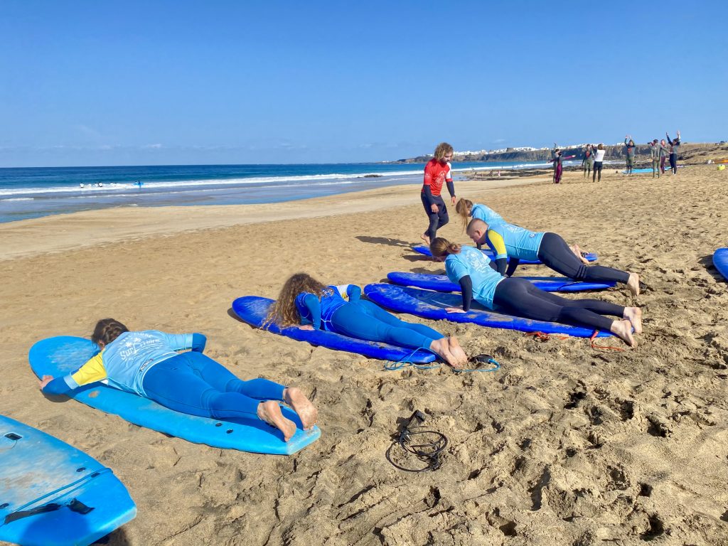 Surf school El Cotillo Fuerteventura Surfcamps
